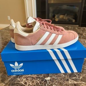 Adidas gazelles (size 8 women’s)